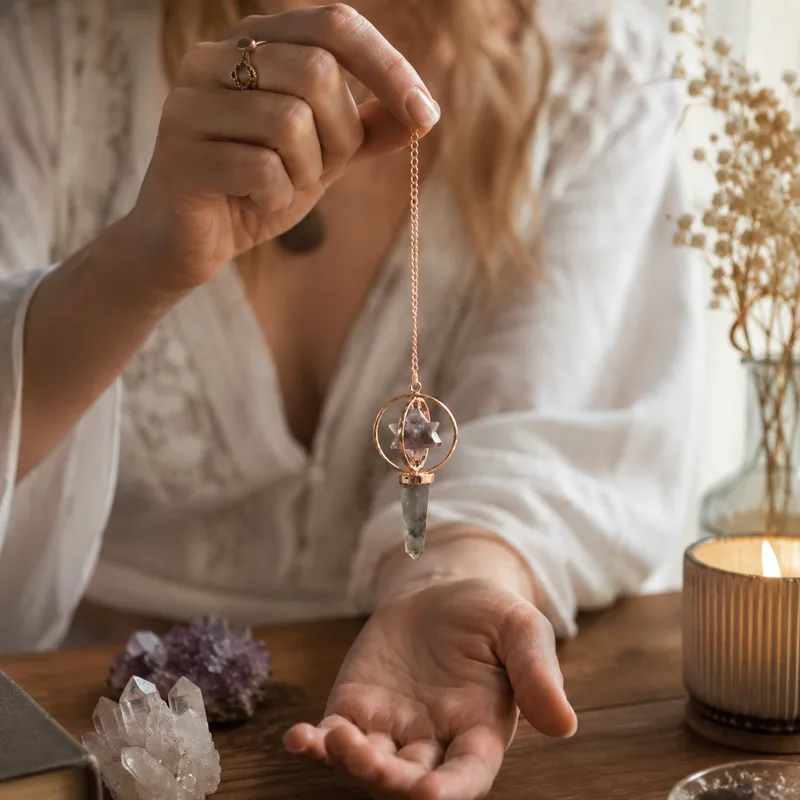 Cosmic Navigator Two Piece Spinning Merkaba Star in Copper Pendulum Amethyst & Labradorite — foto 2