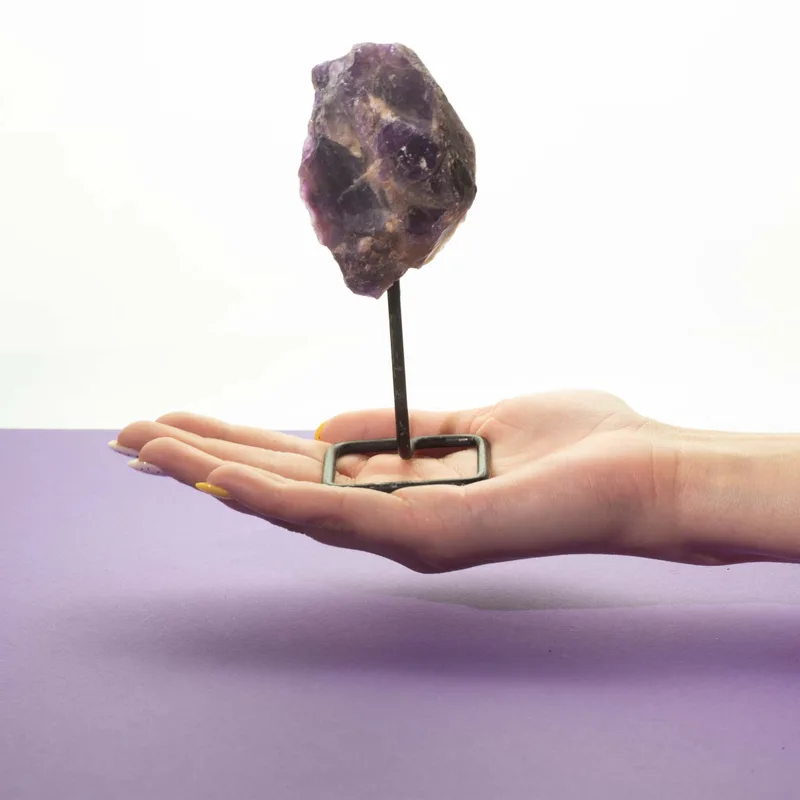 Mineral Specimen on Metal Stand - Epidote — foto 6