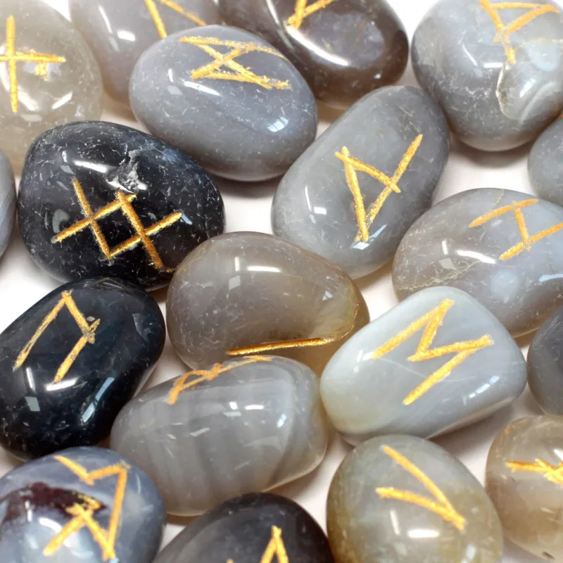 Runes Stone Set in Pouch Grey Agate
