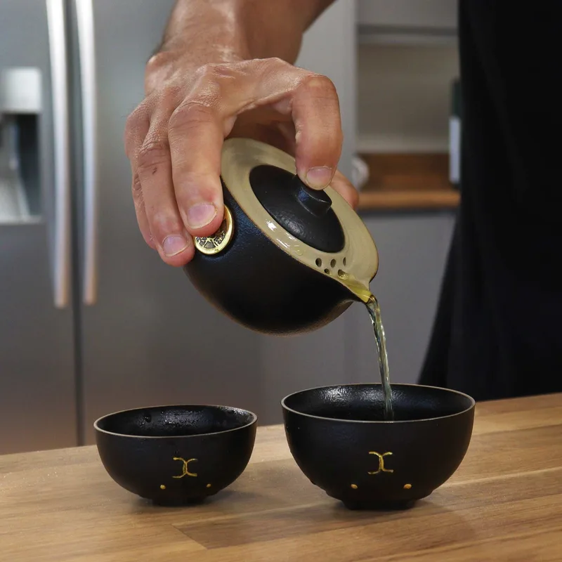 Money Cat Teapot Set Two Cups Travel Pack Nero — foto 1