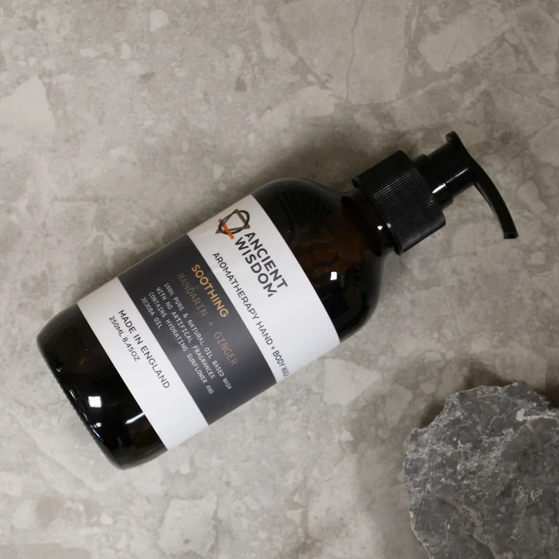 Juniper, Lime & Spearmint Hand & Corpo Wash 250ml — foto 2