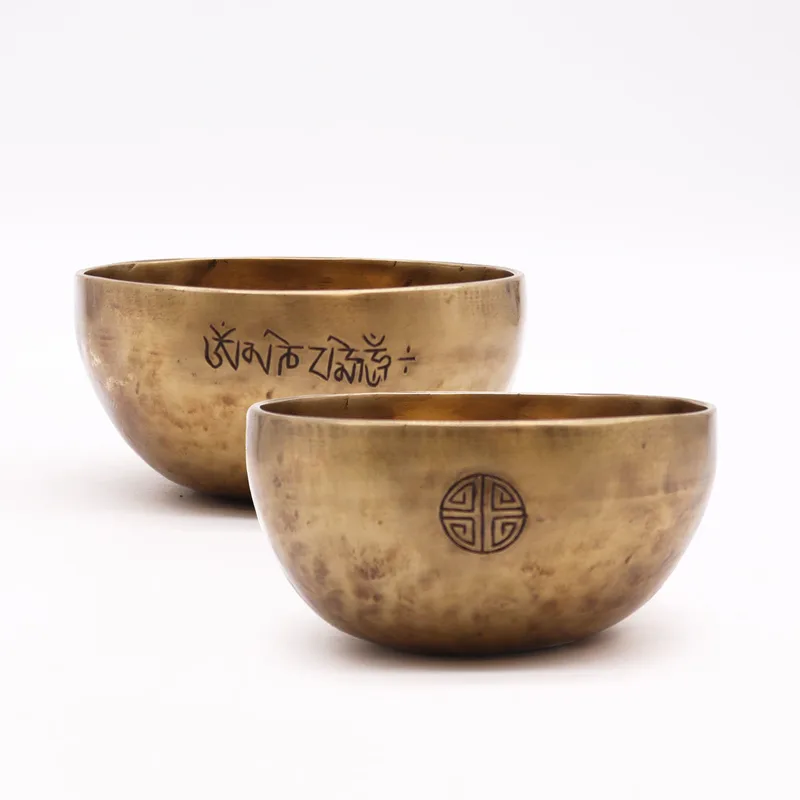 Small Nepalese Moon Bowl - (approx 550g) - 13cm — foto 1