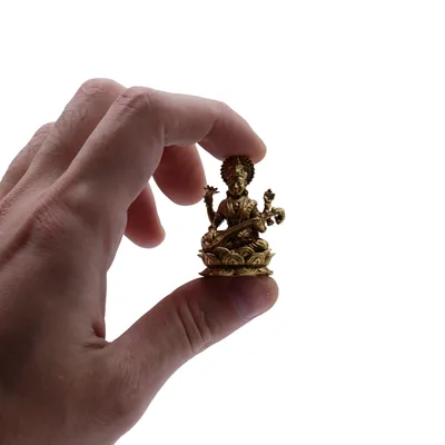 Brass Miniature Gods - Sarswati (22gms) - 34mm — foto 1
