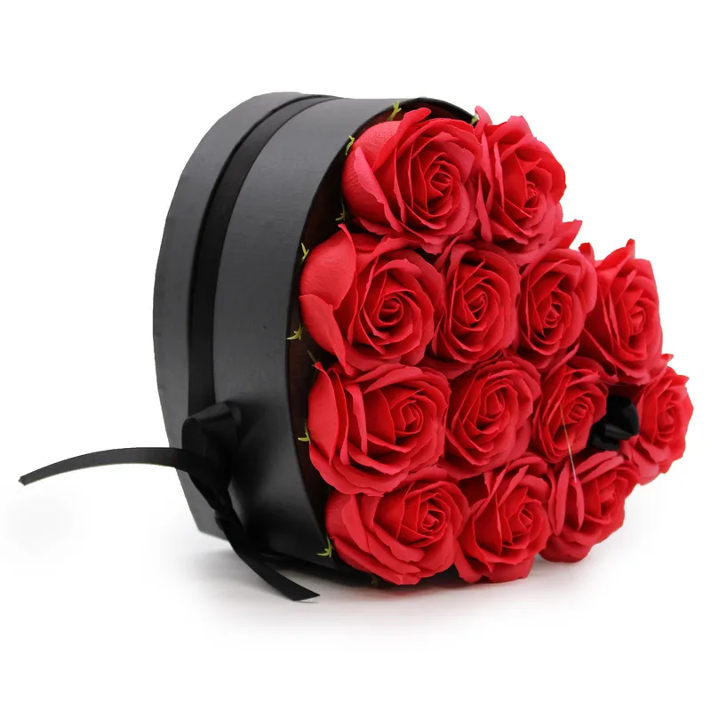 Sapone Fiore Gift Bouquet 13 Red Roses Heart — foto 1