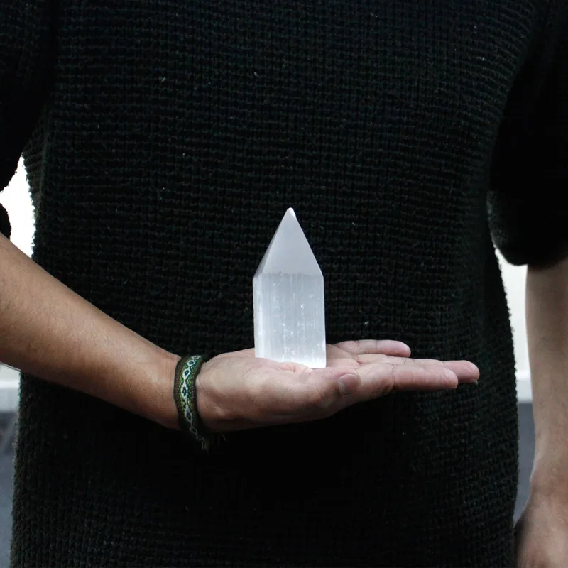 Selenite Pencil Point Tower - 10 cm — foto 1
