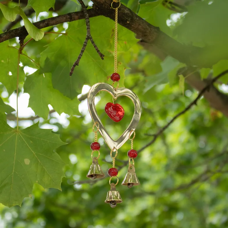 Indian Chimes - Brass With Ruby Glass Heart Beads - 3 Bells - 6.5x24cm — foto 2