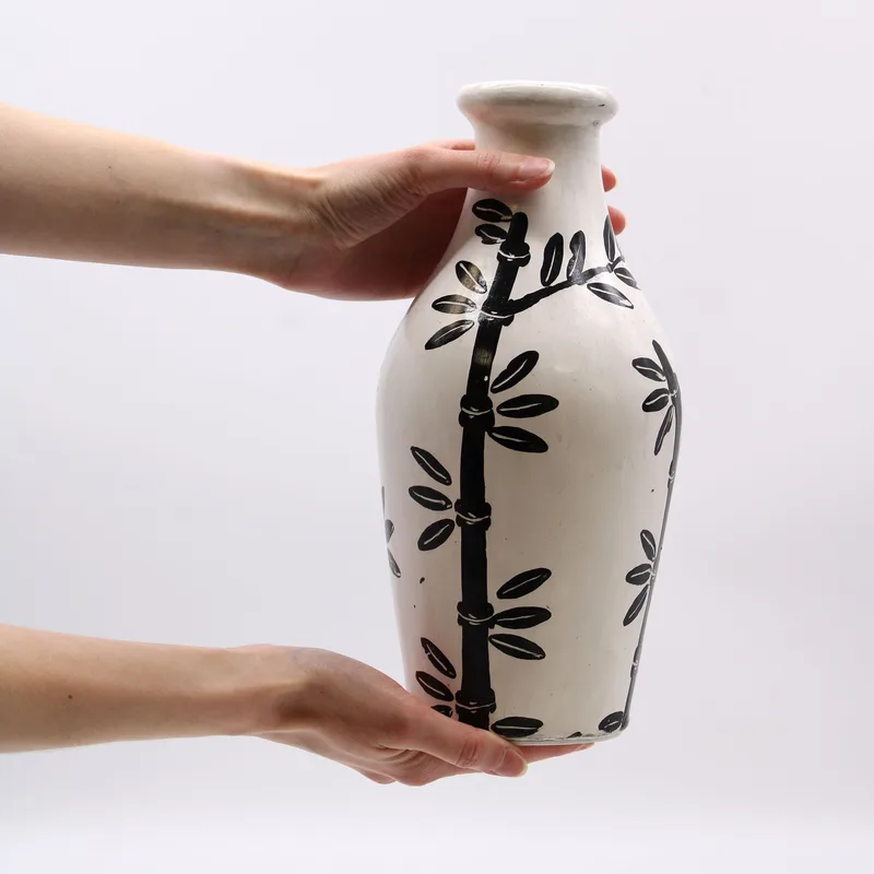Bamboo Motif Shaped Vase Naturale — foto 1