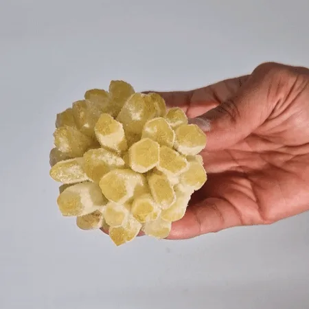 Crafted Quartz Cluster Yellow Ghost Quartz — foto 1