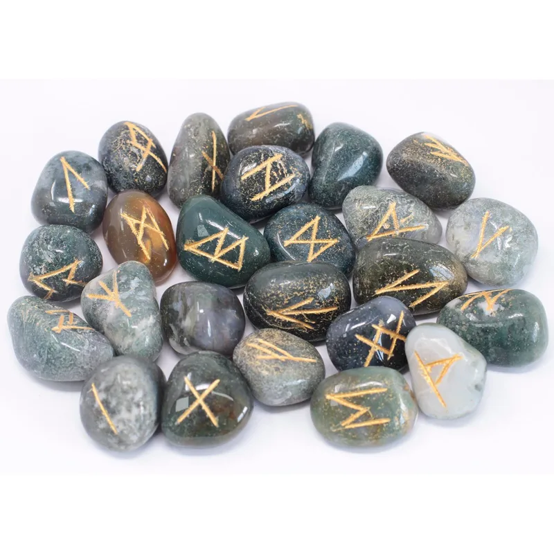 Runes Stone Set in Pouch Moss Agate — foto 1