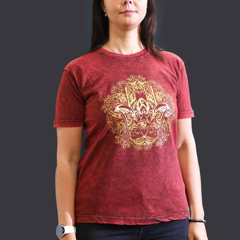 Nomad Sari Stonewashed Cotton T-Shirt – Hamsa – Maroon – Medium