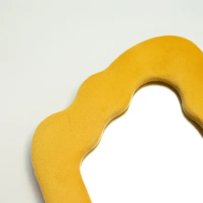 Soft Squiggly Mirror Flame Marigold — foto 1
