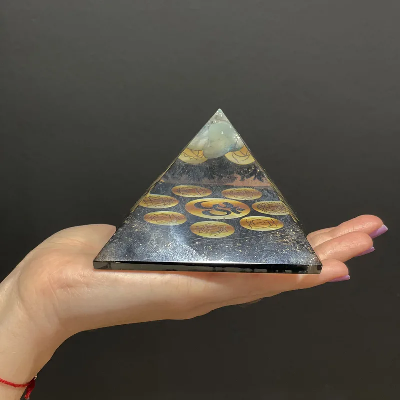 Orgonite Pyramid Midnight Om Chakra 90mm