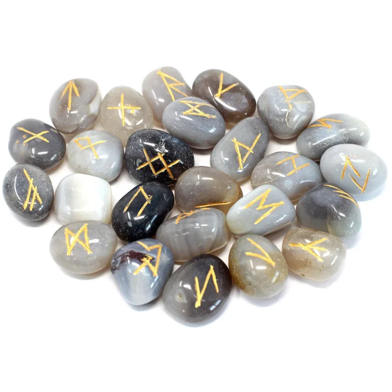 Runes Stone Set in Pouch Grey Agate — foto 1