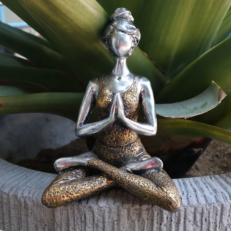 Yoga Lady Figure Argento & Oro 24cm — foto 2