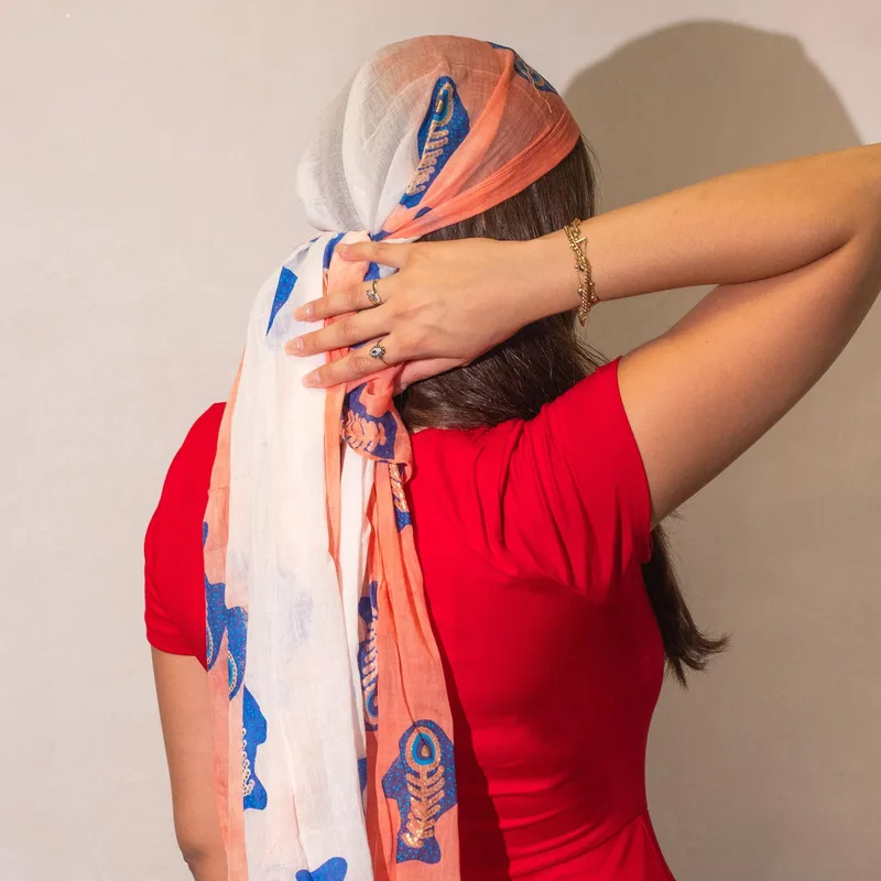 Nomad Sari Aqua Fish Scarf – Coral (180x50cm) — foto 1