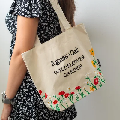 Agnes + Cat Wildflower Garden Tote Bag Red Fiori — foto 3