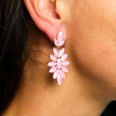 Soft Pink Vintage Glass Long Drop Earrings — foto 5