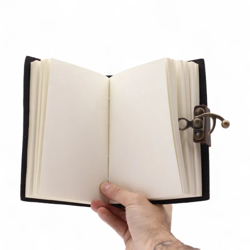 Leather Printed Notebook – Never Give Up On Your Dreams 17.8×12.7 cm — foto 2