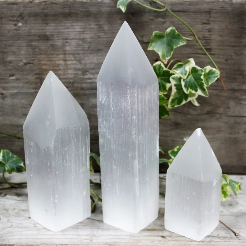 Selenite Pencil Point Tower - 10 cm — foto 3