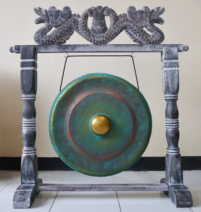 Small Gong in Stand 25cm Greenwash