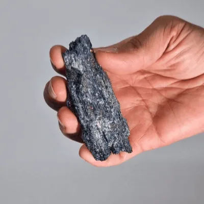 Enhanced Titanium - Seven Colour Chakra Stone (approx 40-80gm 7-10cm) — foto 1