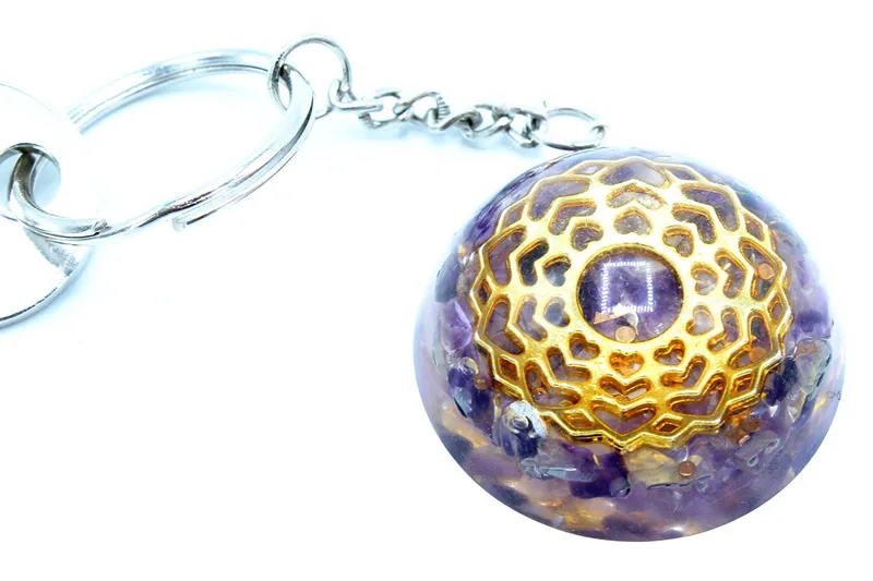 Orgonite Power Keyring Amethyst Mandala Hearts — foto 6