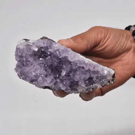 Medium Naturale High Grade Amethyst Standing Cluster (approx 350-450gms 7.5-10cm) — foto 2