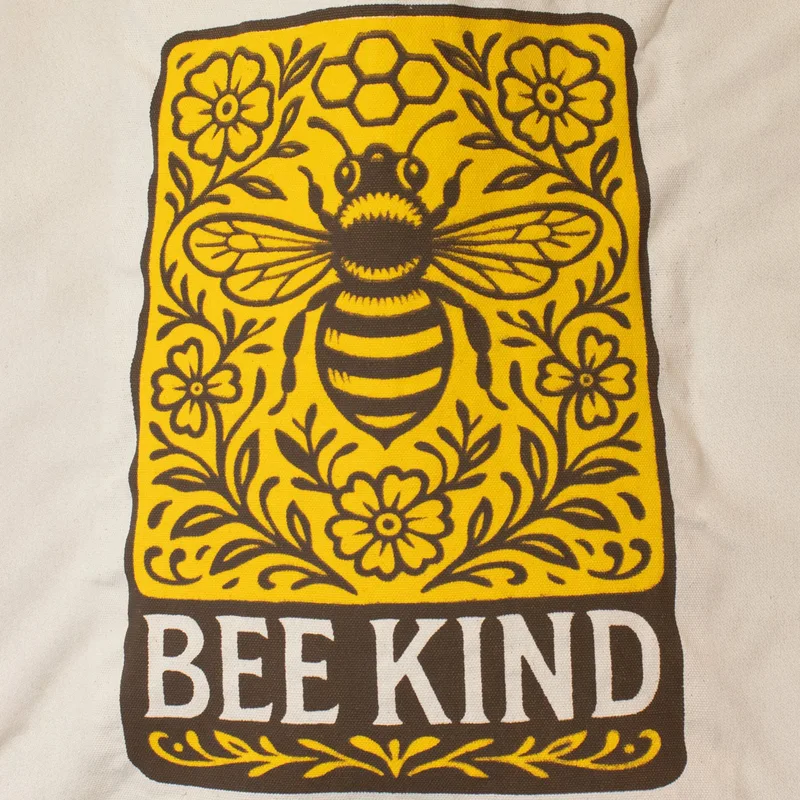 Nomad Sari Iconic Toni Tote Bag - Bee Kind - Naturale 10oz — foto 4