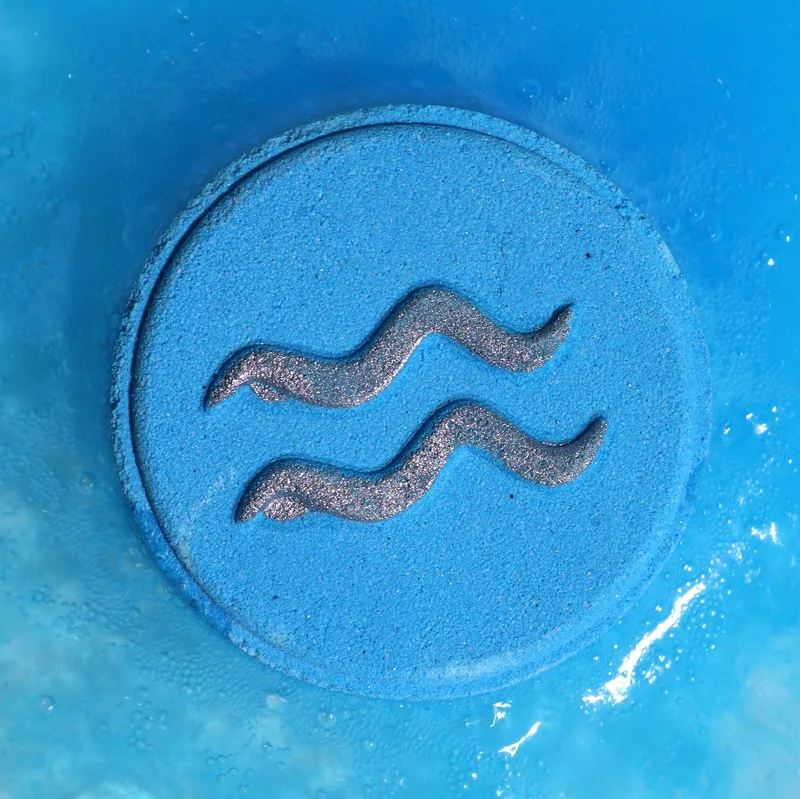 Set of Zodiac Bagno Fizzers with Horoscope - Aquarius