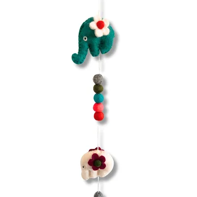Felt Wall Hanging -Elephants — foto 1
