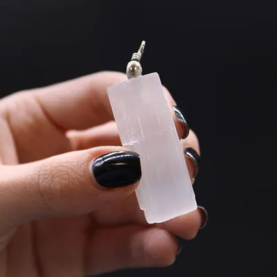 Selenite Naturale Pendent — foto 1