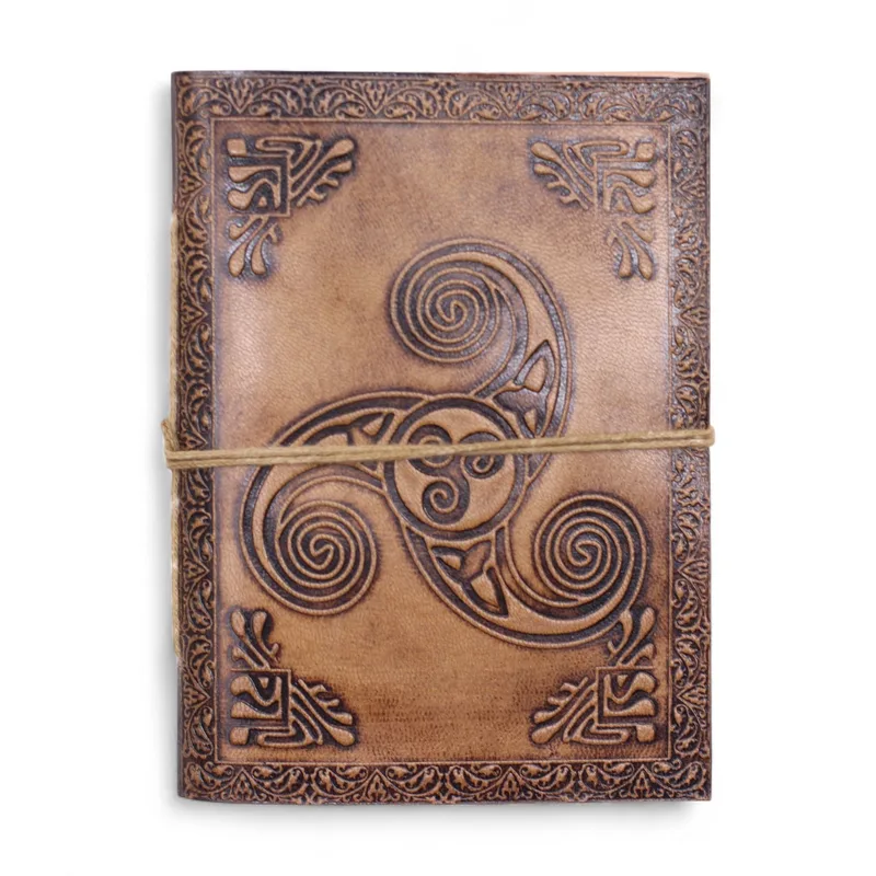 Assorted Esoteric Leather Notebooks 15x11.5 cm — foto 6