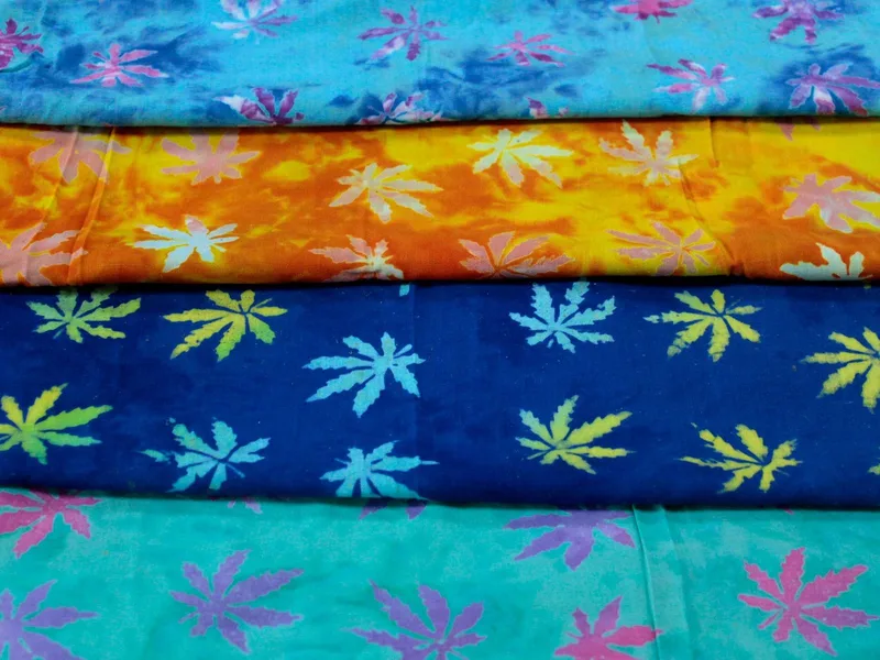 Bali Block Print Sarong Tropical Leaves — foto 4