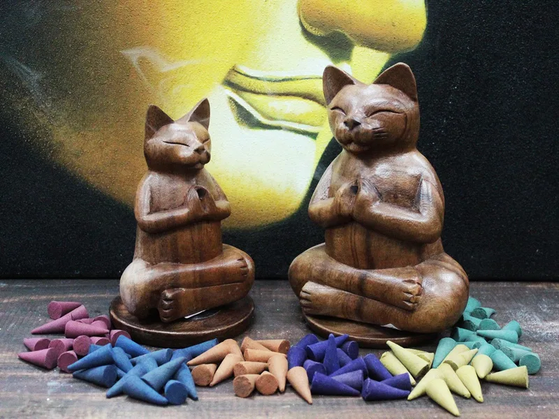 Wooden Carved Incenso Burners Med Yoga Cat — foto 4