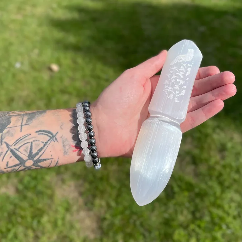 Selenite Ritual Knife Releasing Bonds — foto 3
