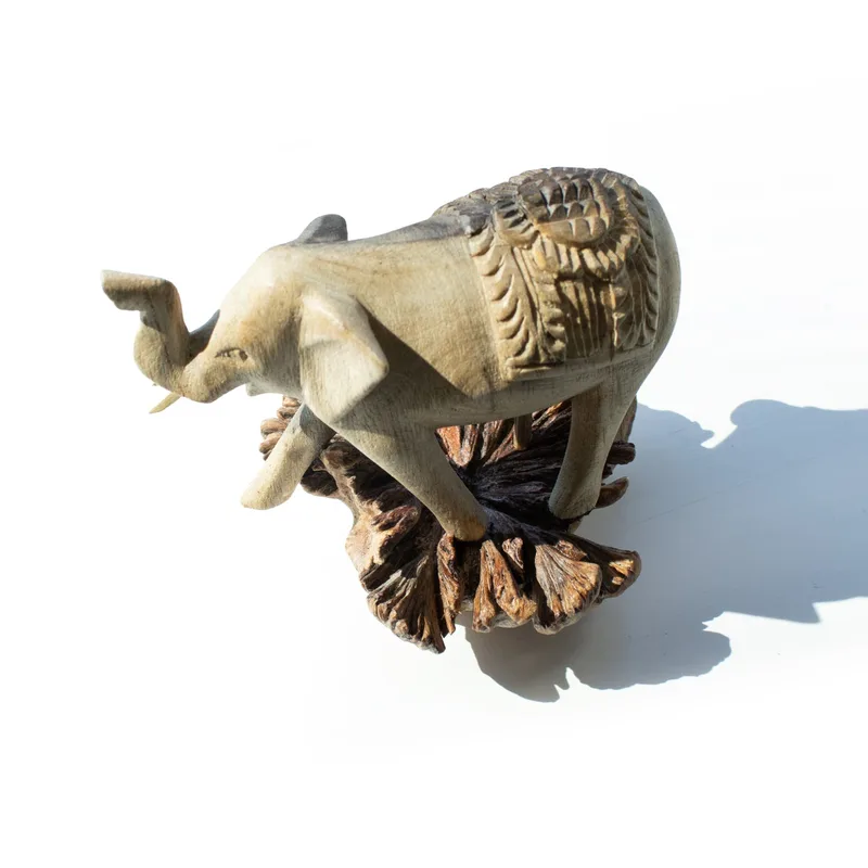 Fatto a mano Parasite Legno Art Carving Elephant Walking