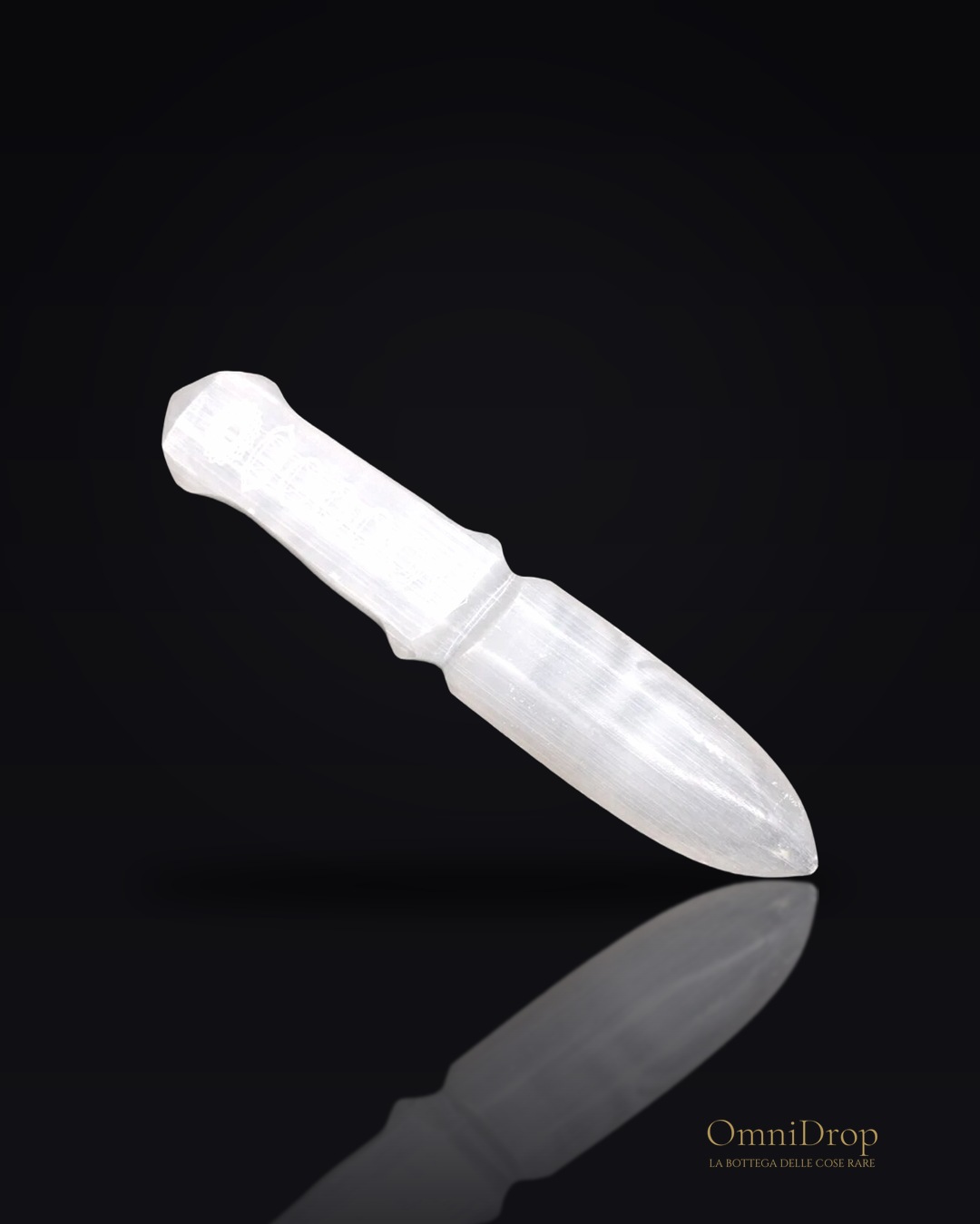 Coltello rituale di Selene e dei Chakra, per liberare l'energia e purificare lo spirito