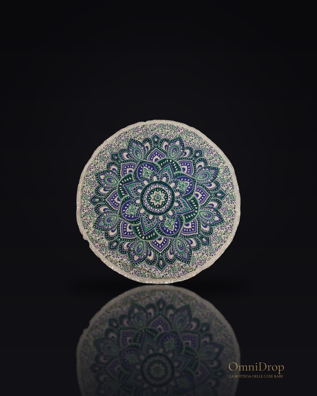 Un tocco di calma in casa con il mandala verde acqua e blu in cotone, per arredare con serenità