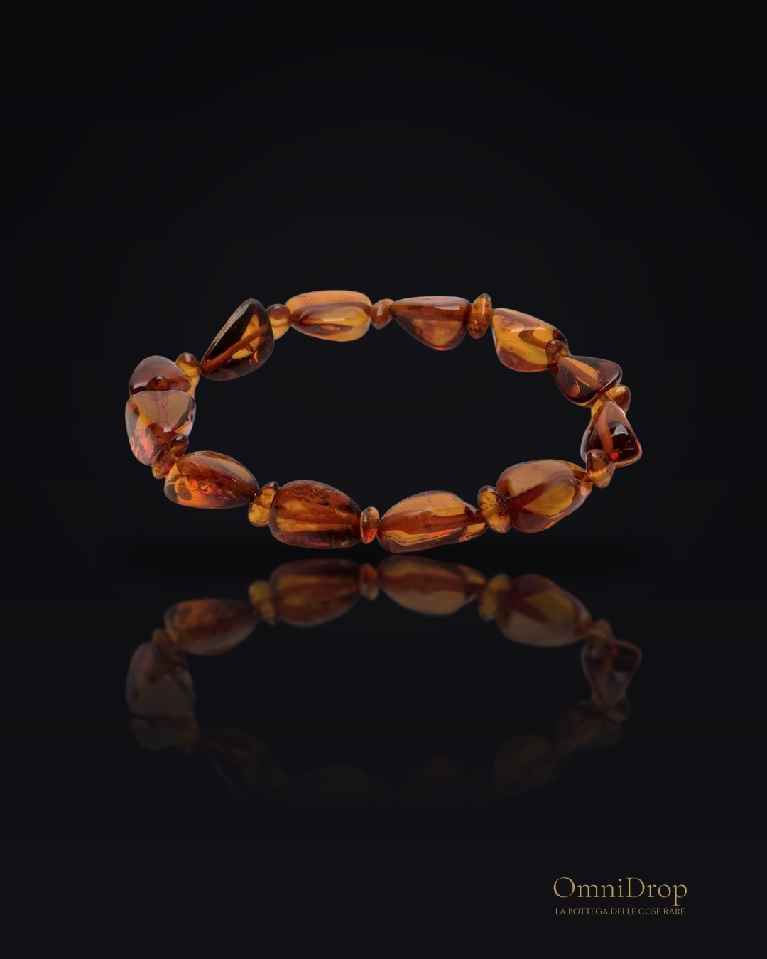 Bracciale ambra cognac, per evocare l'essenza del mare