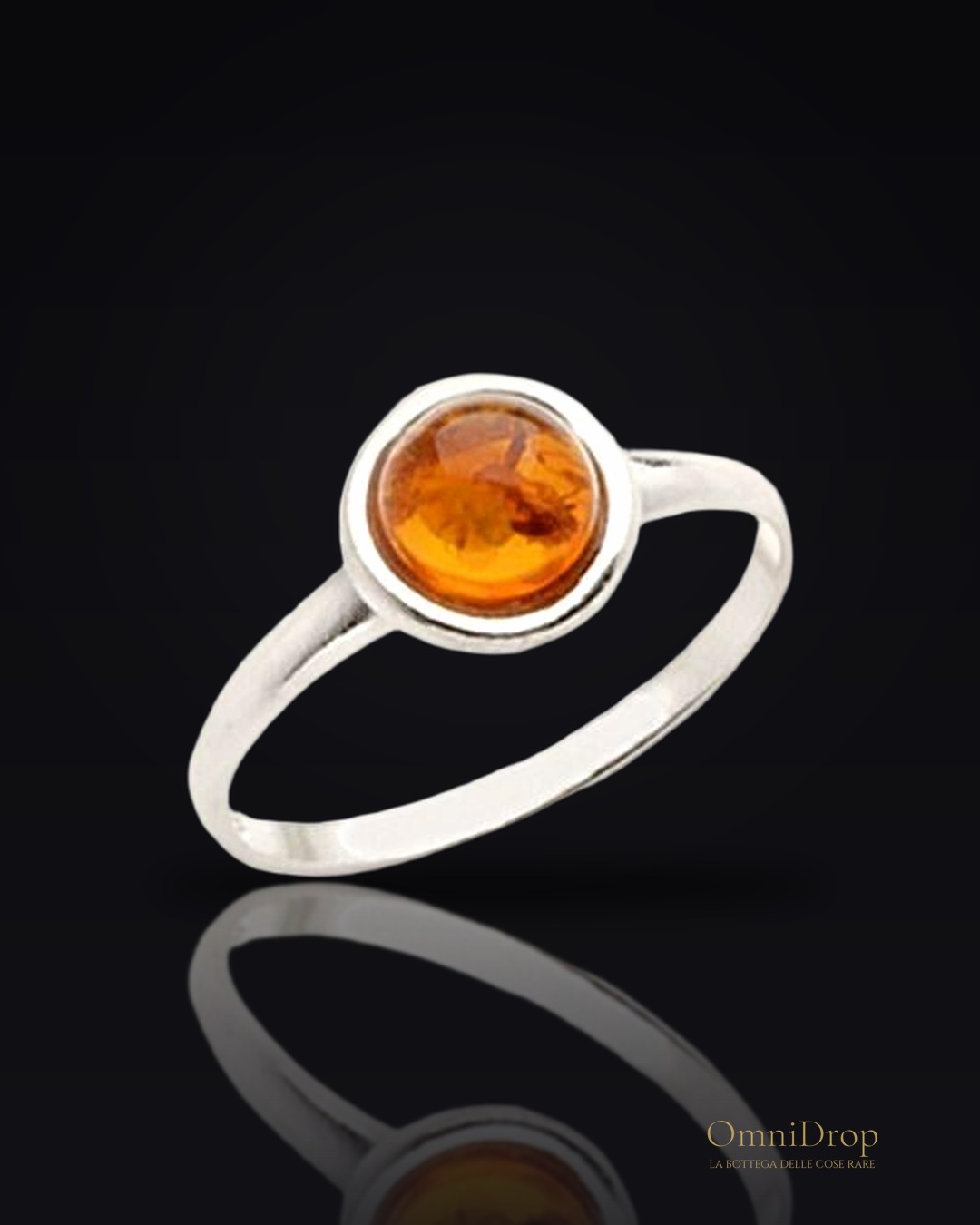 Anello ambra cognac, per custodire i momenti importanti
