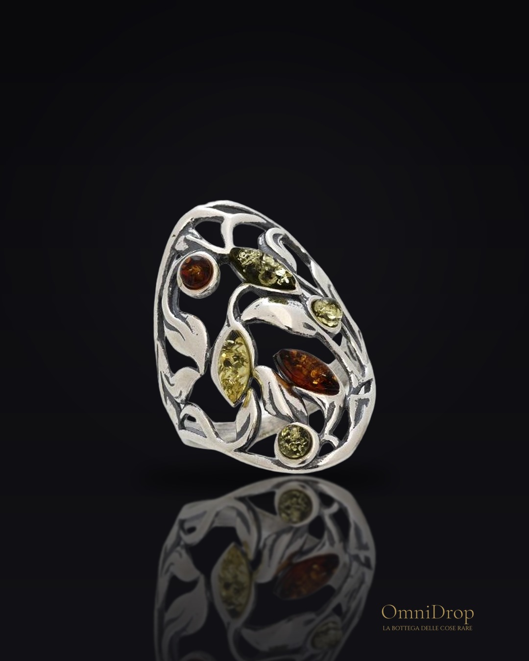 Anello ambra multicolore, per racchiudere l'oceano Baltico