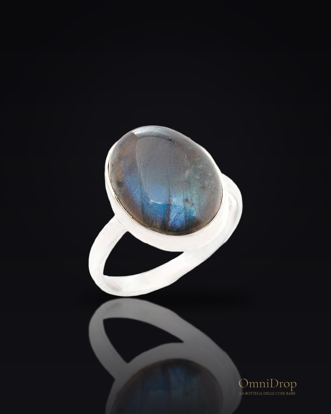 Anello labradorite multicolore, per raccontare la tua storia