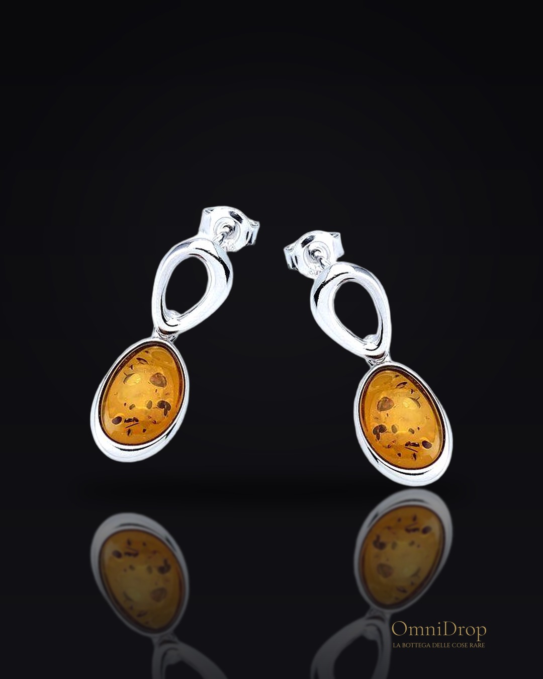 Orecchini pendenti con ambra cognac ovale in argento 925 rodiato, gioia quotidiana