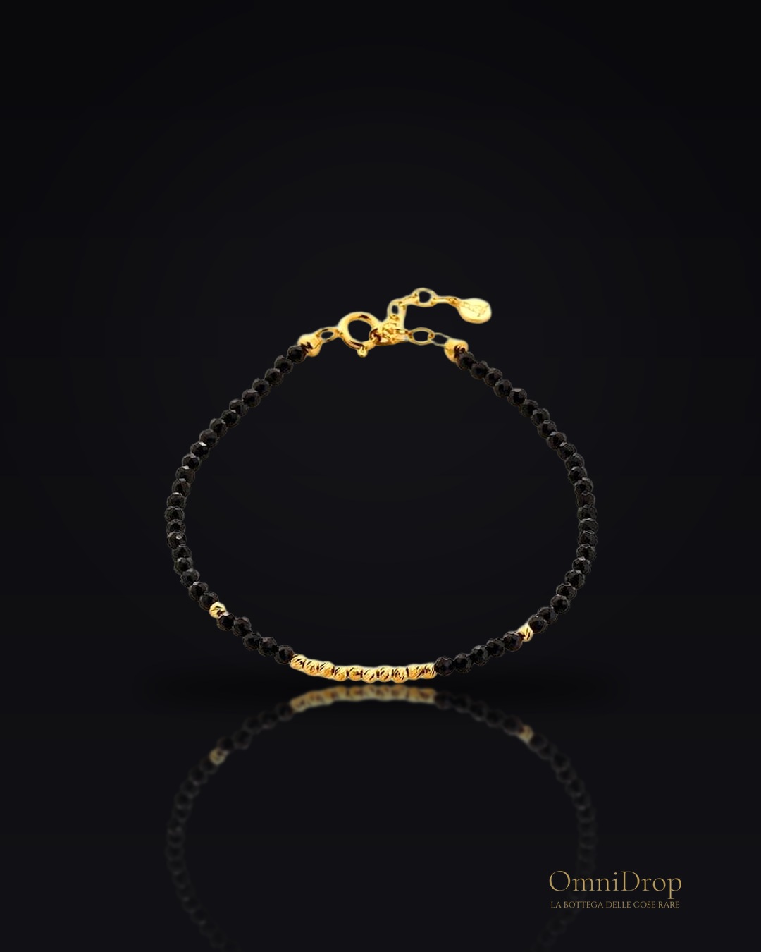 Bracciale spinello nero, per portare la forza