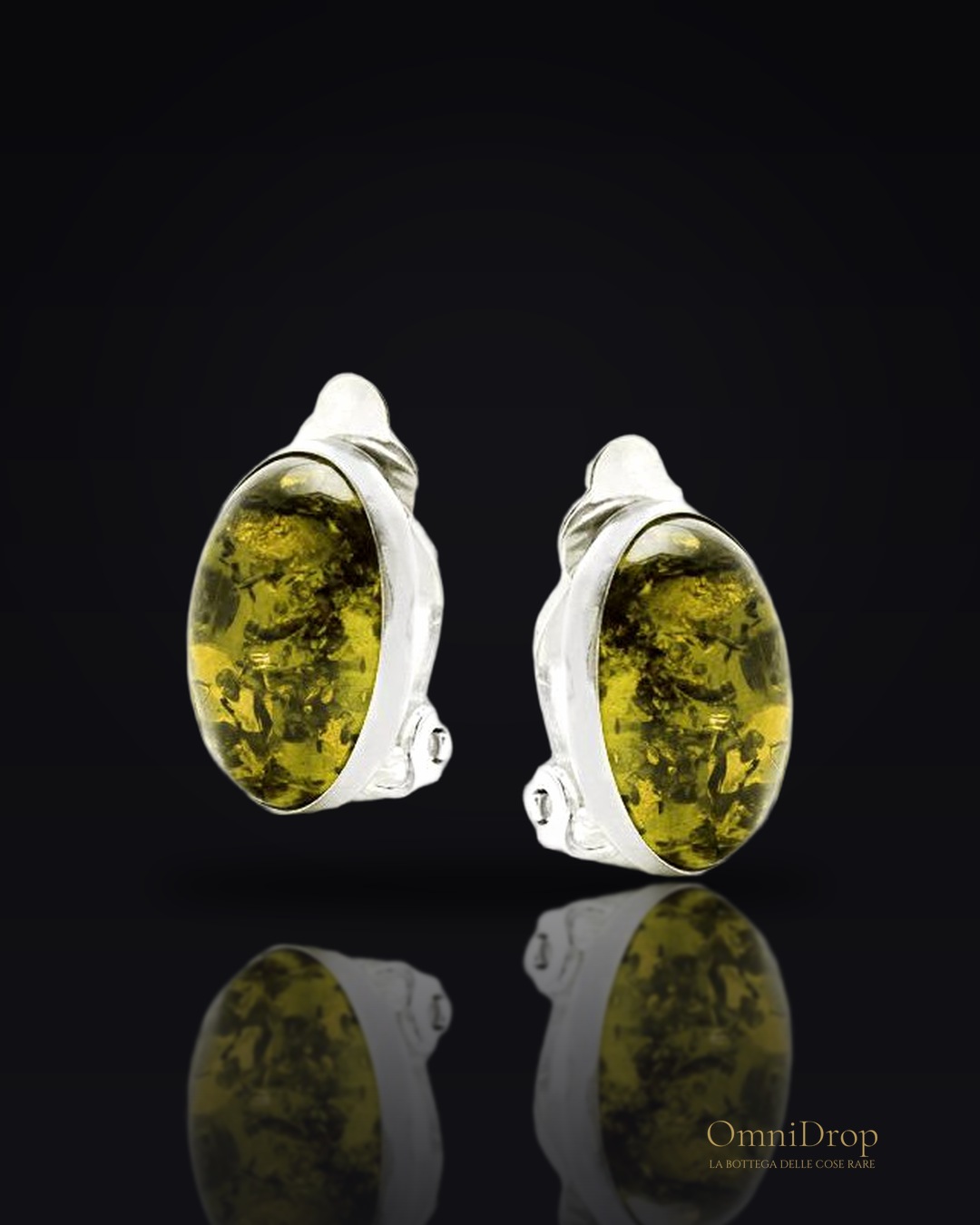 Orecchini a clip ambra verde, per evocare l'oceano