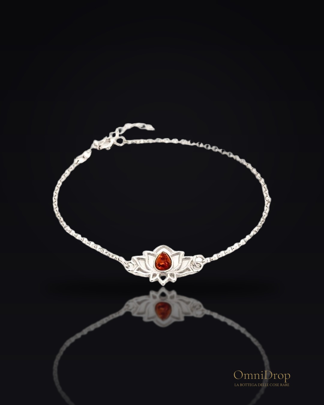 Bracciale Lotus ambra cognac, per evocare l'armonia