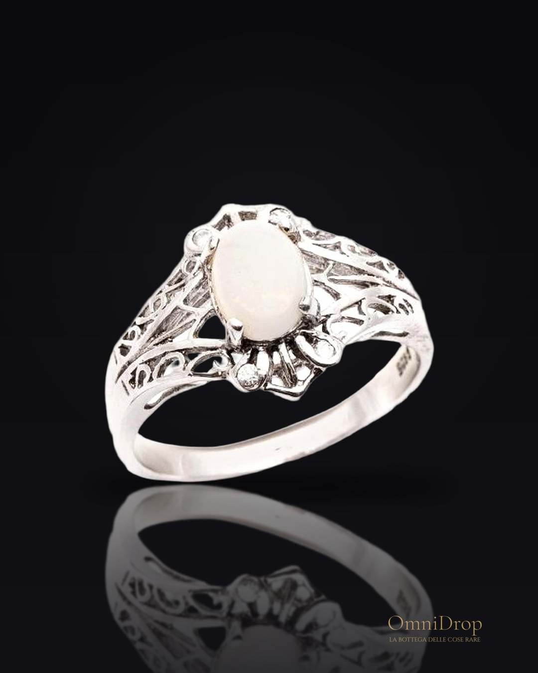 Anello opale bianco australiano ovale, per portare la pietra della verità