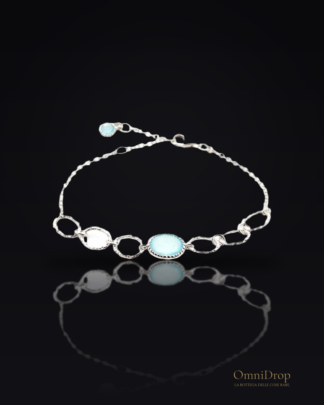 Bracciale calcedonia azzurra, per conservare la serenità
