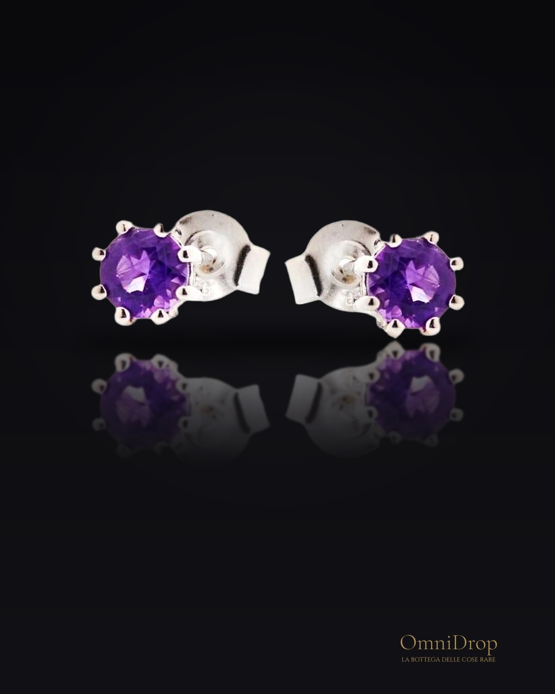 Orecchini in argento rodiato con ametista viola, per accendere la tua eleganza