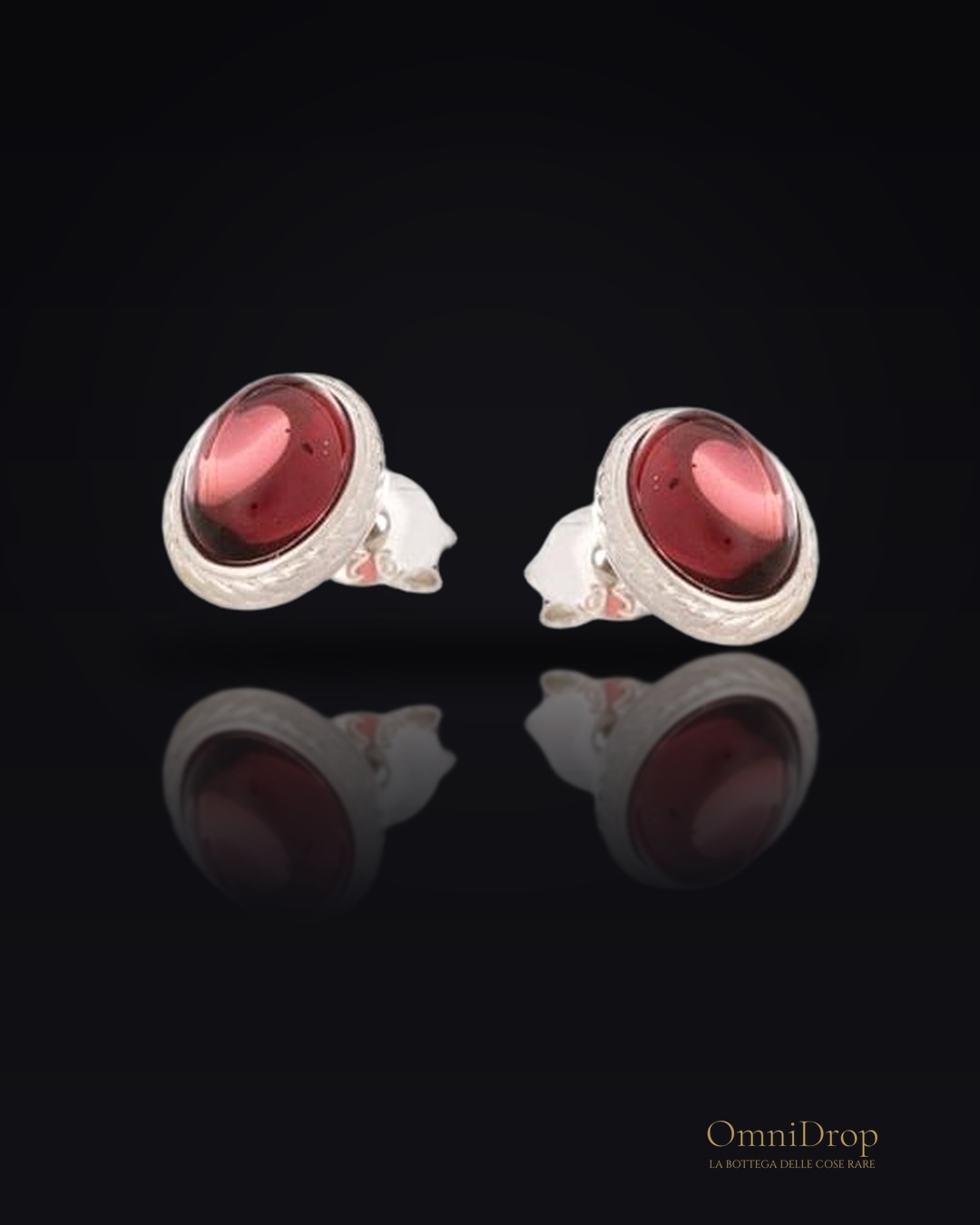 Orecchini in argento, bottone decorato con perla nera e ametista - per portare con te un tocco di eleganza